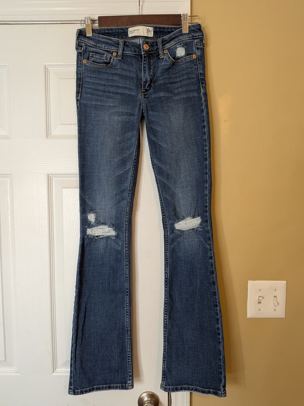 Vintage Y2K Abercrombie & Fitch Boot Low Rise Flare Jeans  Size 0 Distressed 25